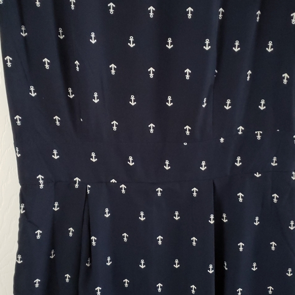 Vero Moda anchor Dress with flutter sleeves NWOT - Picture 3 of 6